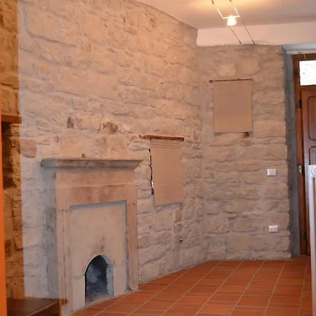 La Casa Di Giulietta * Castelmezzano