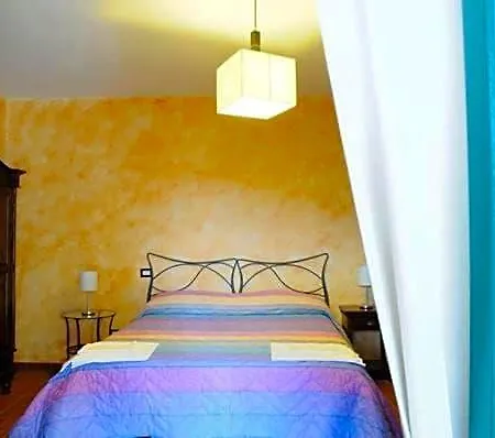 La Casa Di Giulietta ベッド・アンド・ブレックファスト 3*