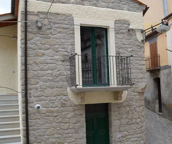 La Casa Di Giulietta 3* Castelmezzano