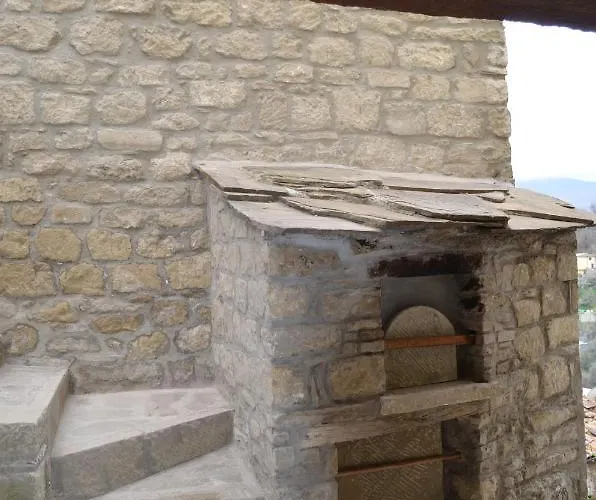 La Casa Di Giulietta Bed & Breakfast Castelmezzano